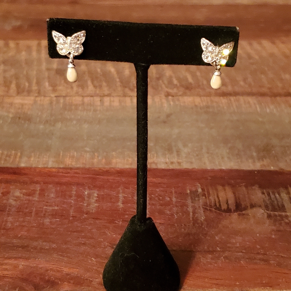 Avon Vintage Silver Tone Rhinestone Butterfly Faux Pearl Post Earrings